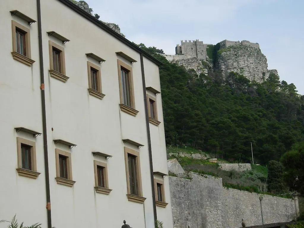*** Fogadó Eremo Hotel Casa Del Sorriso Olaszország
