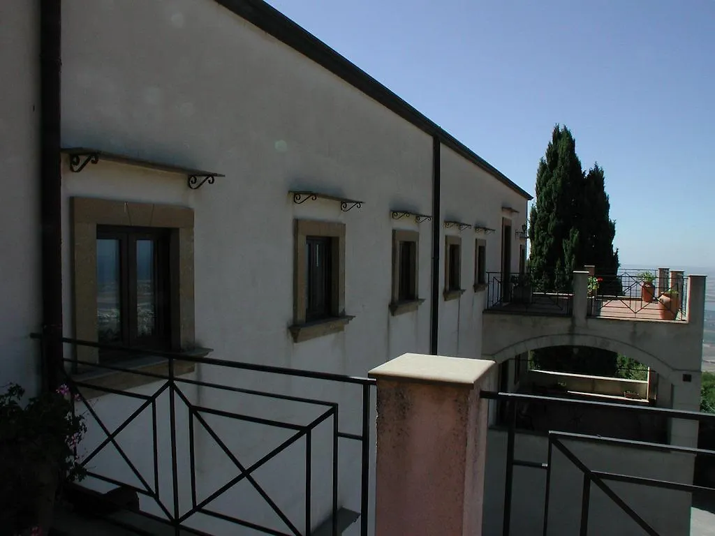 Eremo Hotel Casa Del Sorriso Herberg